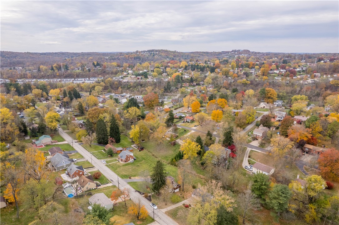 Bethel Park, Pennsylvania 15102, United States, 3 Bedrooms Bedrooms, ,2 BathroomsBathrooms,Residential,Active,240101