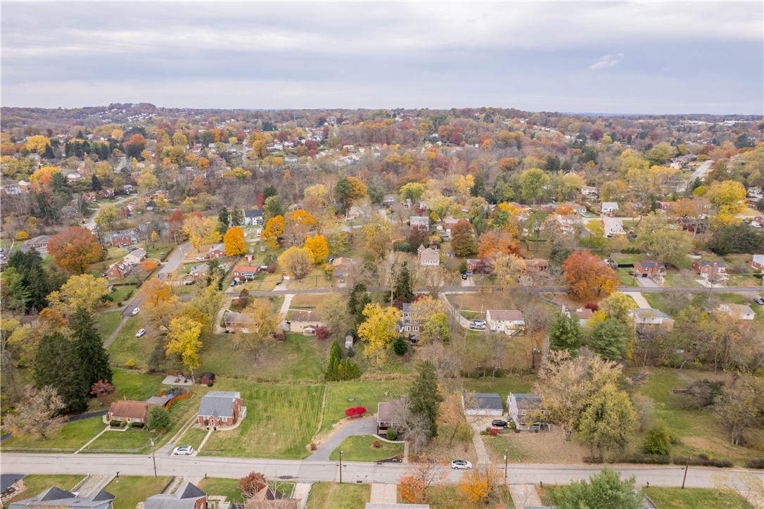 Bethel Park, Pennsylvania 15102, United States, 3 Bedrooms Bedrooms, ,2 BathroomsBathrooms,Residential,Active,240101