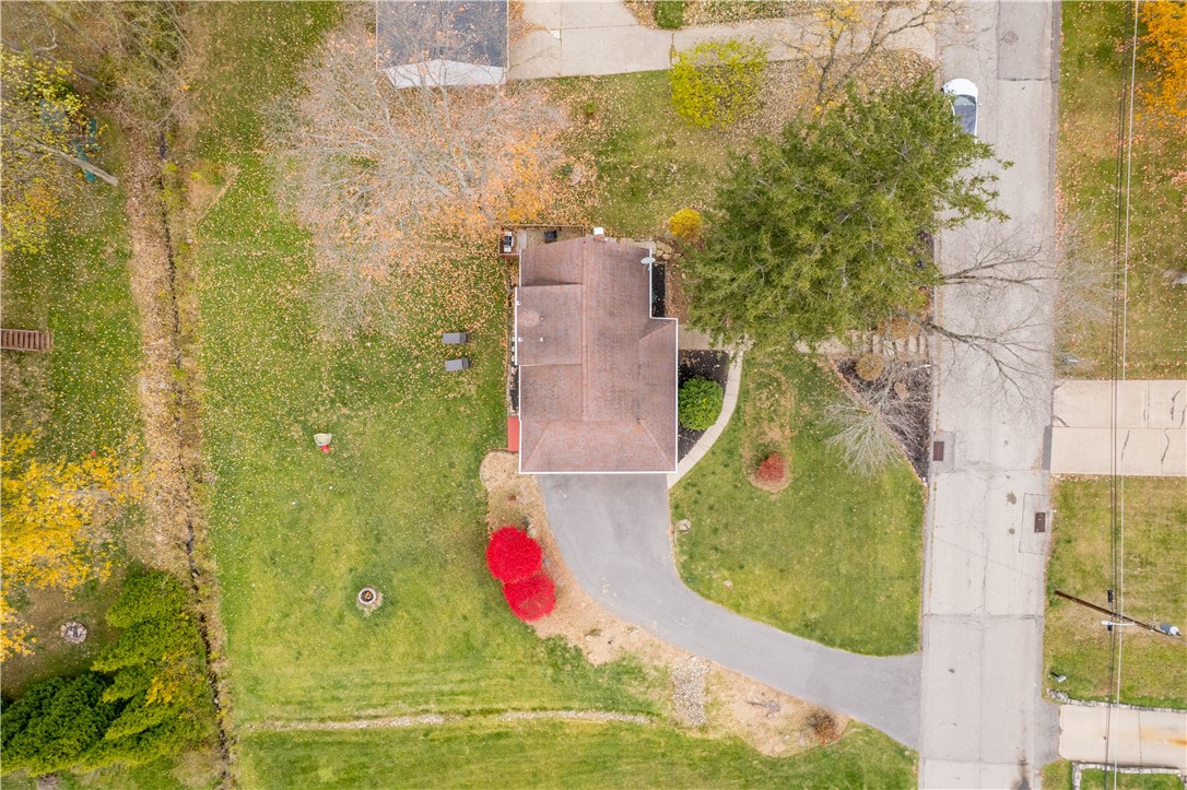 Bethel Park, Pennsylvania 15102, United States, 3 Bedrooms Bedrooms, ,2 BathroomsBathrooms,Residential,Active,240101