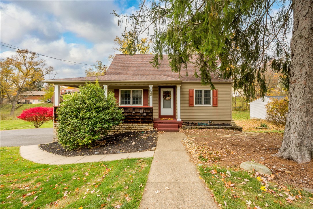 Bethel Park, Pennsylvania 15102, United States, 3 Bedrooms Bedrooms, ,2 BathroomsBathrooms,Residential,Active,240101