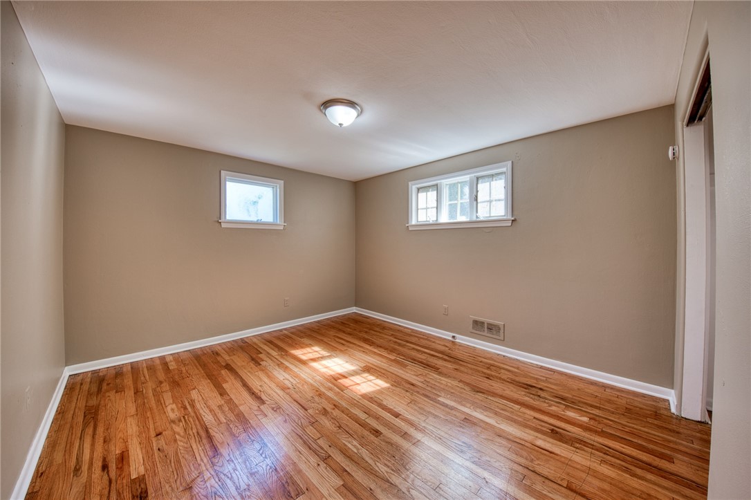 454 Marshall Dr, McKeesport, Pennsylvania image 13