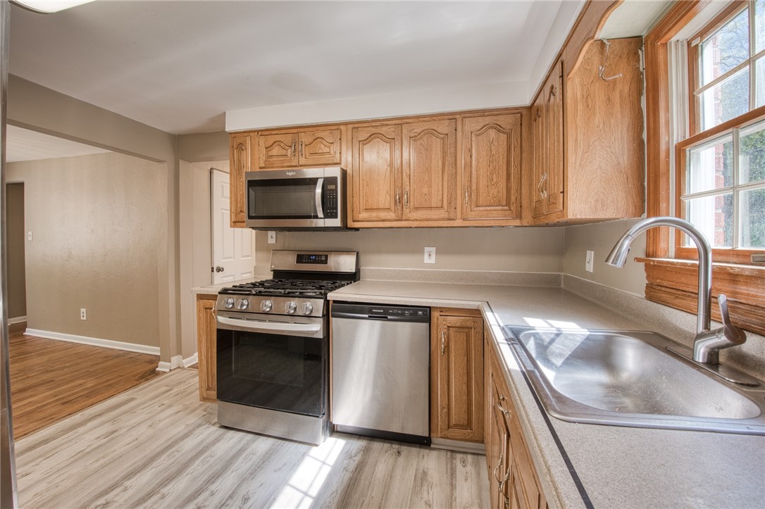 454 Marshall Dr, McKeesport, Pennsylvania image 11