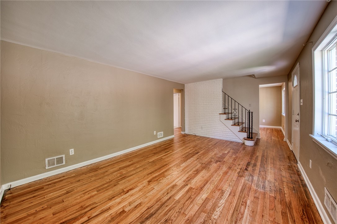 454 Marshall Dr, McKeesport, Pennsylvania image 5