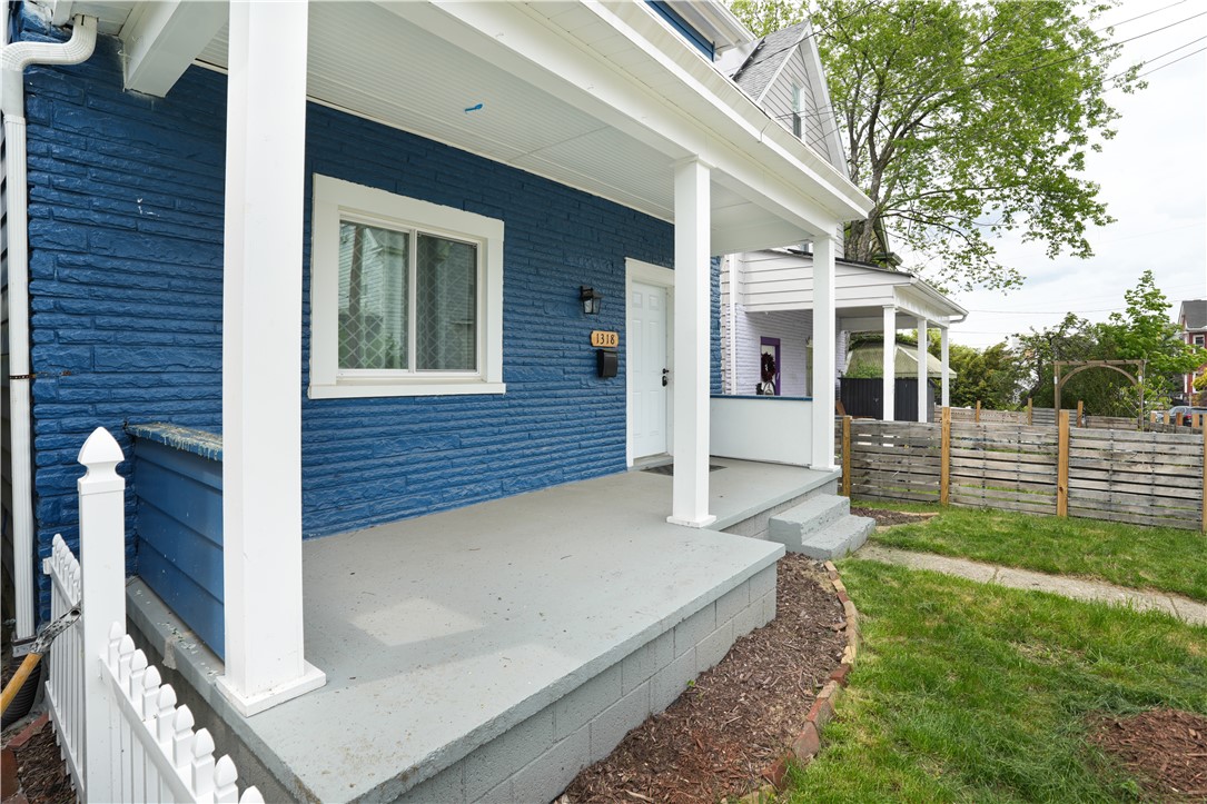 Munhall, Pennsylvania 15120, United States, 4 Bedrooms Bedrooms, ,2 BathroomsBathrooms,Residential,Active,123092