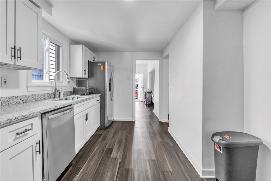 Munhall, Pennsylvania 15120, United States, 4 Bedrooms Bedrooms, ,2 BathroomsBathrooms,Residential,Active,123092