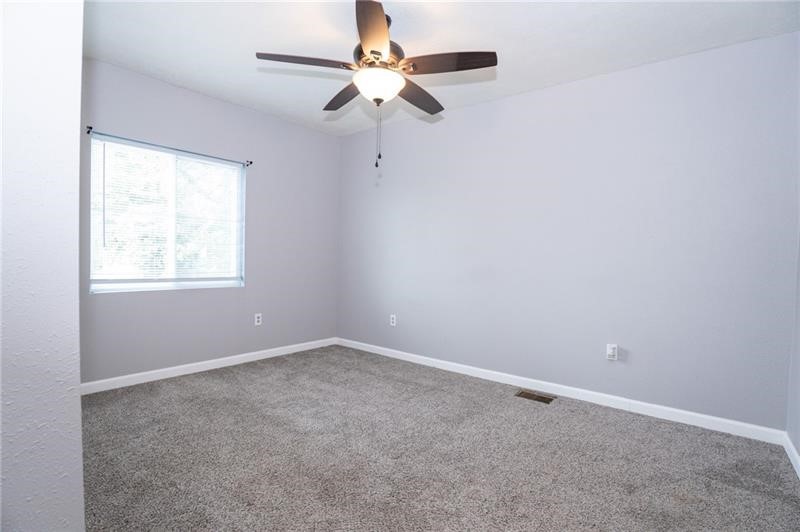 Elliott, Pennsylvania 15220, United States, 3 Bedrooms Bedrooms, ,2 BathroomsBathrooms,Residential,Active,201717