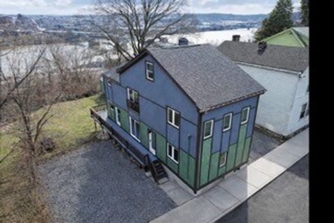 Photo of 107 Shoup St #2, Pittsburgh, PA 15209 (MLS # 1745992)