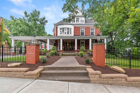 Photo for 404 Hulton Road