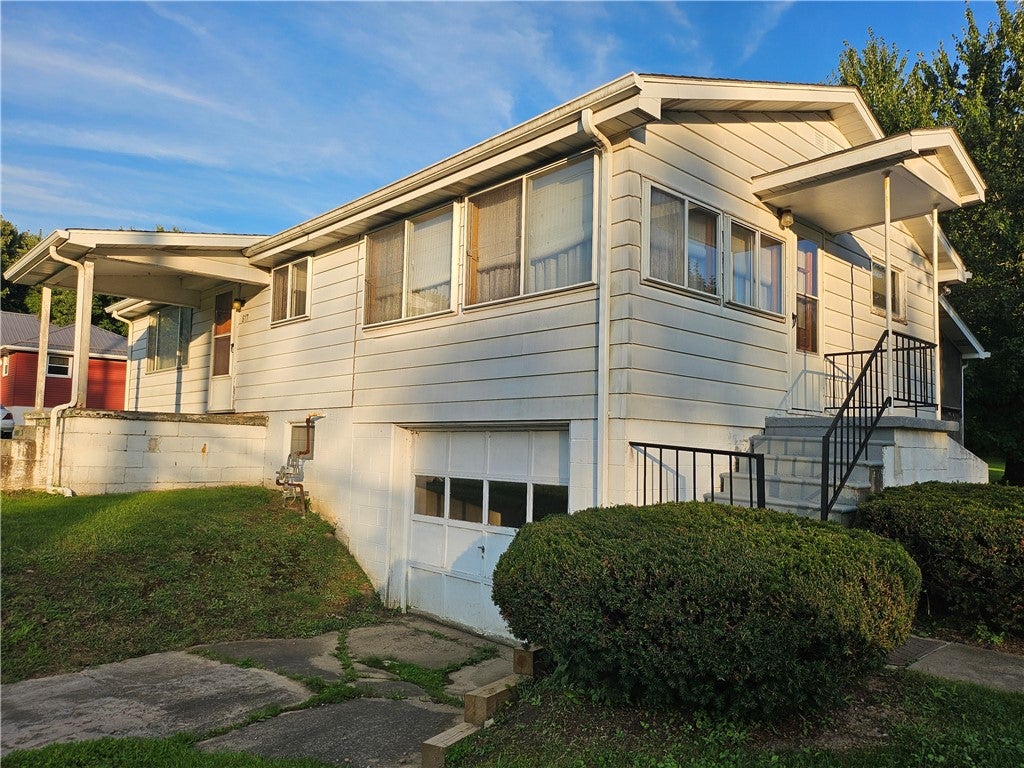 617 New Castle Rd