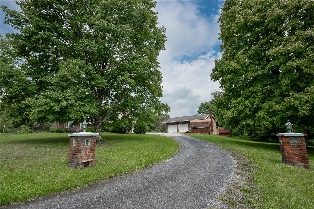 121 Pearl Dr