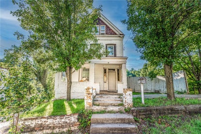 315 Highland Ave – Investment Home
