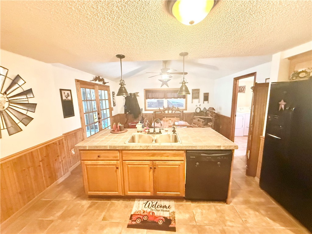 E/W Wheatfield Twp, Pennsylvania 15954, United States, 3 Bedrooms Bedrooms, ,3 BathroomsBathrooms,Residential,Active,204374