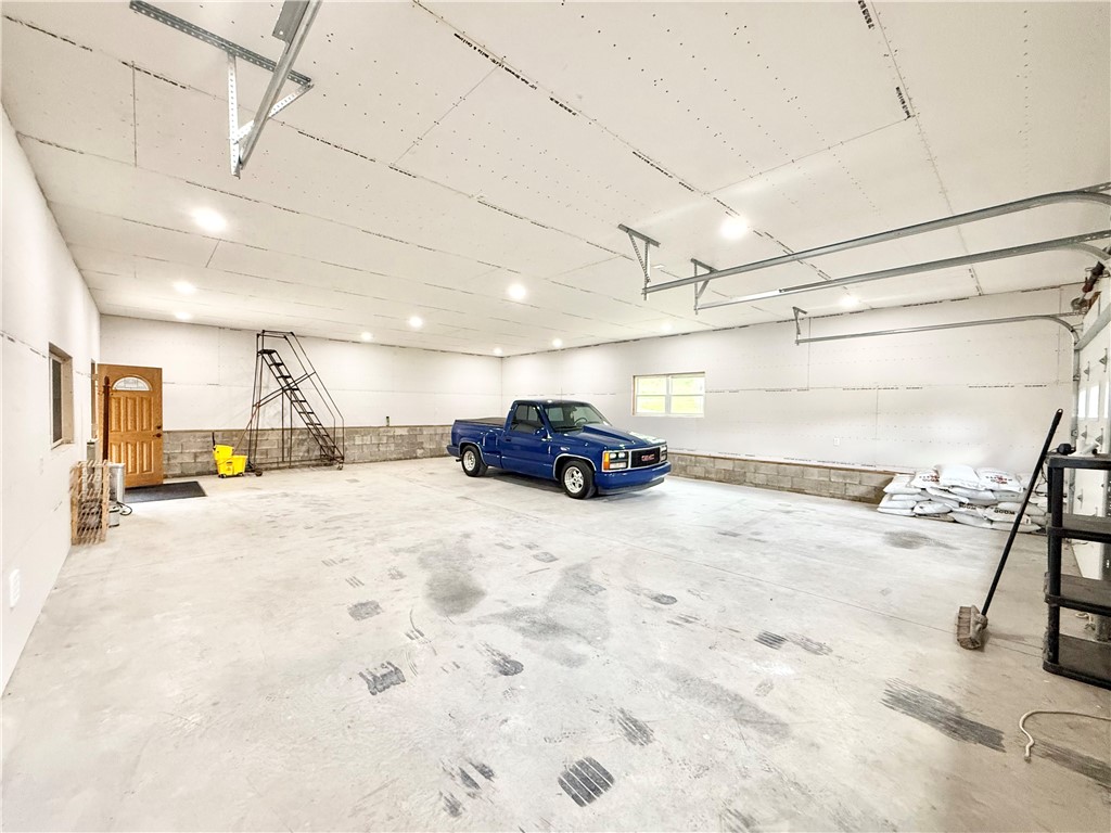 E/W Wheatfield Twp, Pennsylvania 15954, United States, 3 Bedrooms Bedrooms, ,3 BathroomsBathrooms,Residential,Active,204374