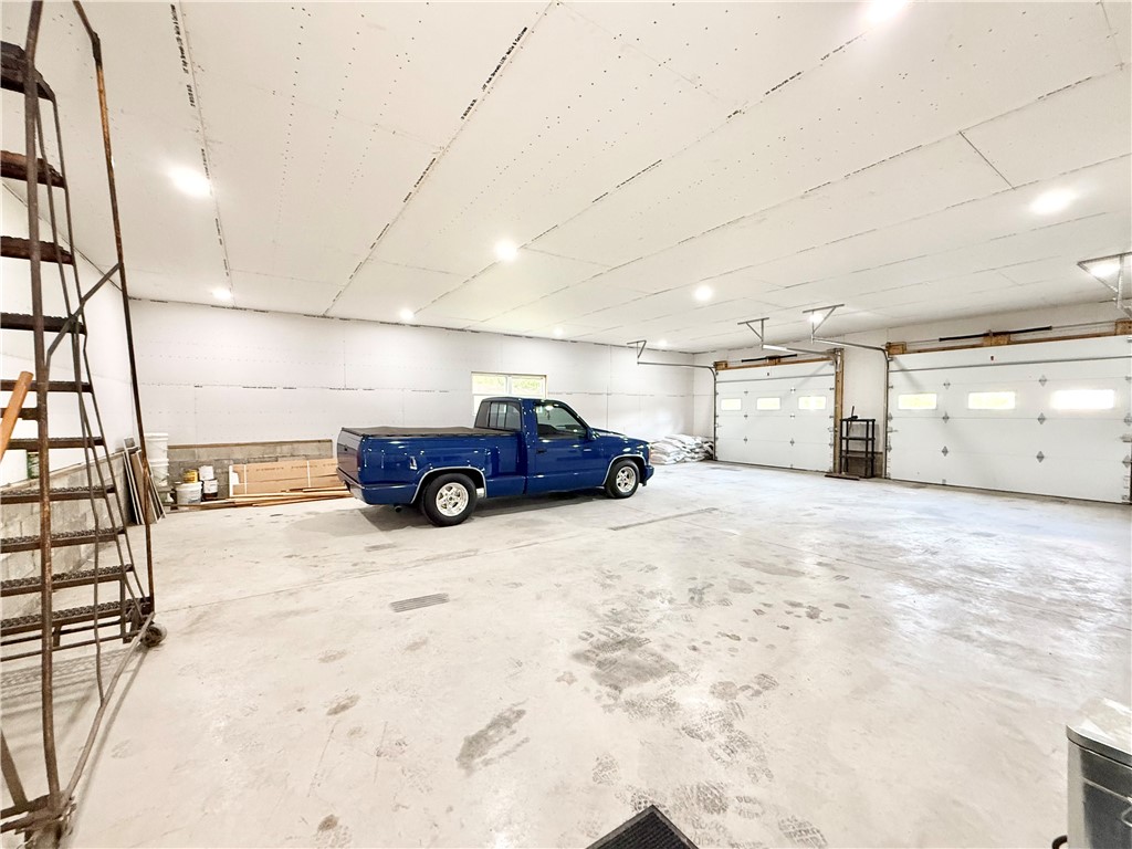 E/W Wheatfield Twp, Pennsylvania 15954, United States, 3 Bedrooms Bedrooms, ,3 BathroomsBathrooms,Residential,Active,204374