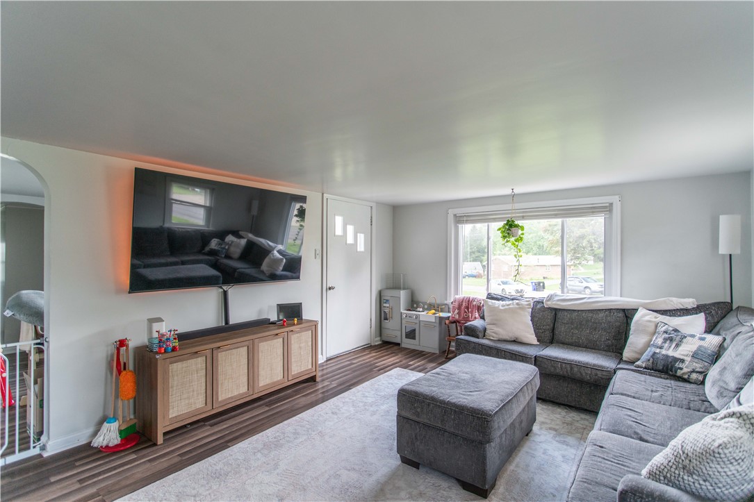 1238 Cascade Rd