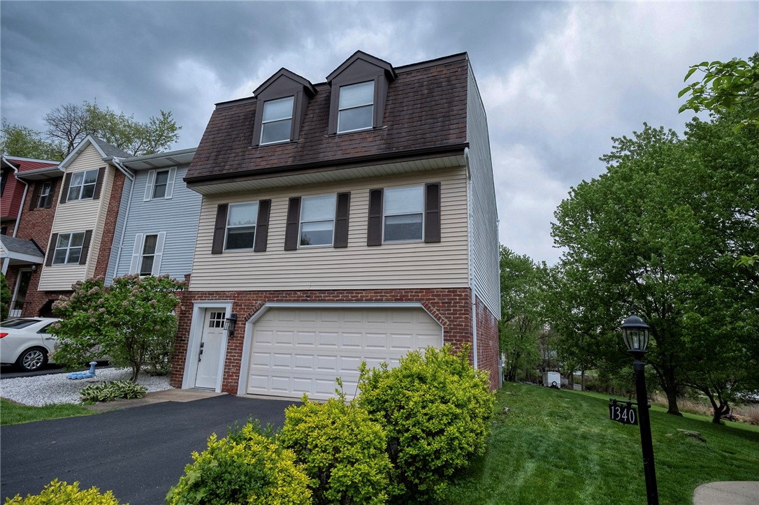 1342 Quail Run Cir