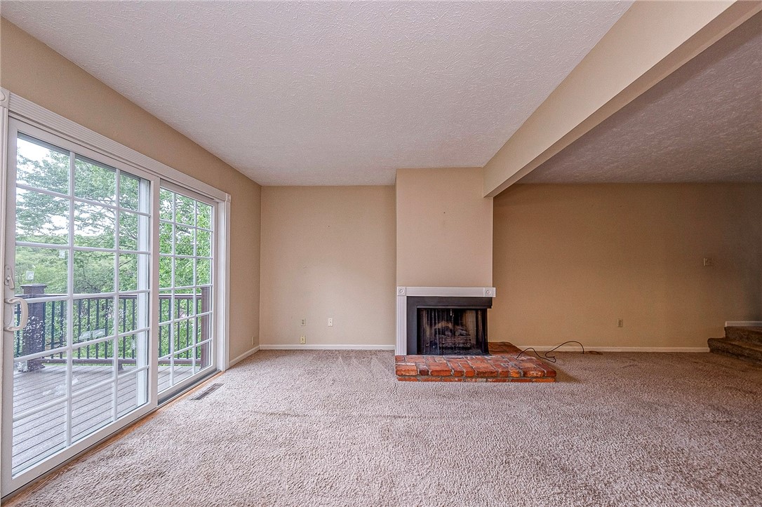1342 Quail Run Cir
