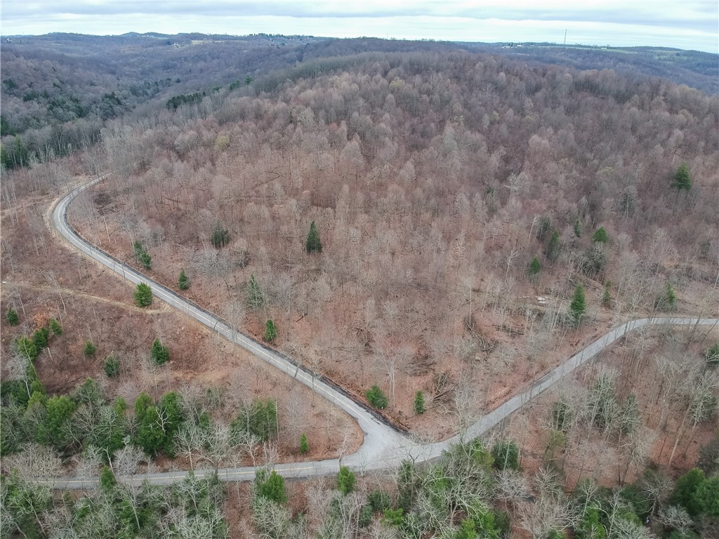 000 Armstrong rd
