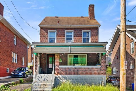 Photo of 908 Anaheim St, Pittsburgh, PA 15219 (MLS # 1726618)