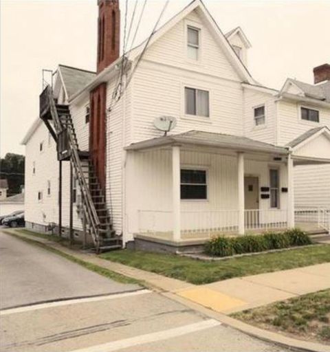 Multifamily For Sale - 136 3rd St St<br/> California, PA 15419