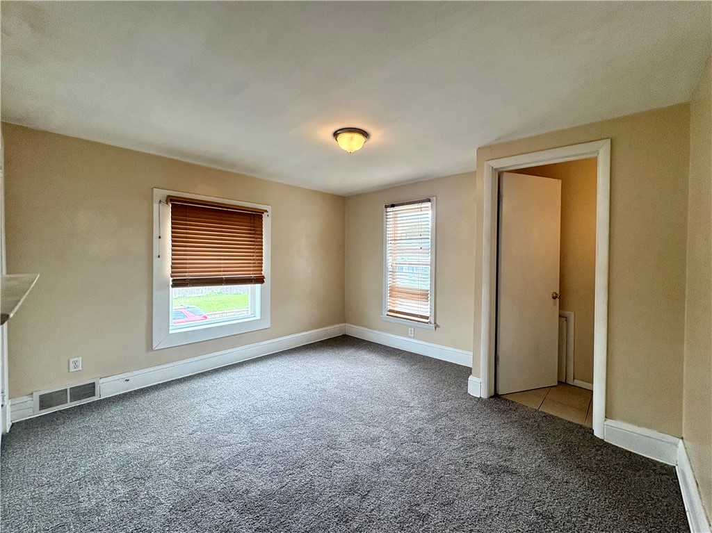 Rochester, Pennsylvania 15074, United States, 3 Bedrooms Bedrooms, ,1 BathroomBathrooms,Residential,Active,176757