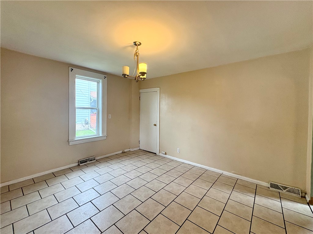 Rochester, Pennsylvania 15074, United States, 3 Bedrooms Bedrooms, ,1 BathroomBathrooms,Residential,Active,176757