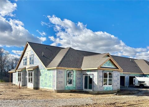 105 Independence Drive 109A Jefferson Twp PA 16023