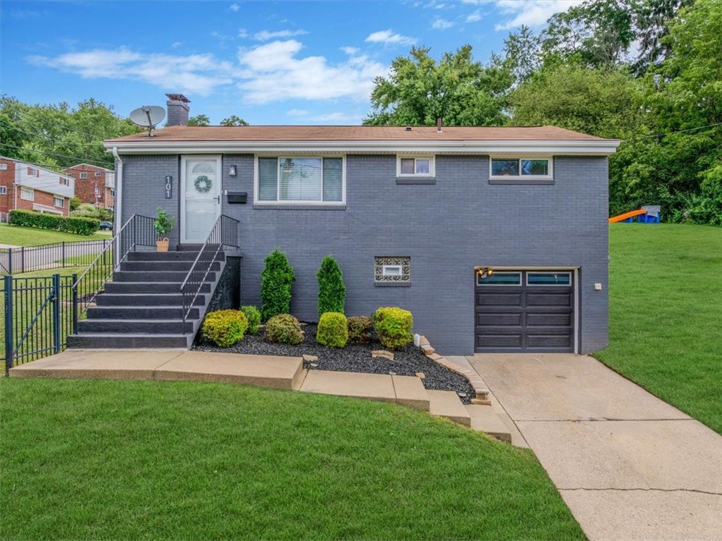 Ross Twp, Pennsylvania 15214, United States, 3 Bedrooms Bedrooms, ,2 BathroomsBathrooms,Residential,Active,176807 Ross Twp, Pennsylvania 15214, United States, 3 Bedrooms Bedrooms, ,2 BathroomsBathrooms,Residential,Active,176807