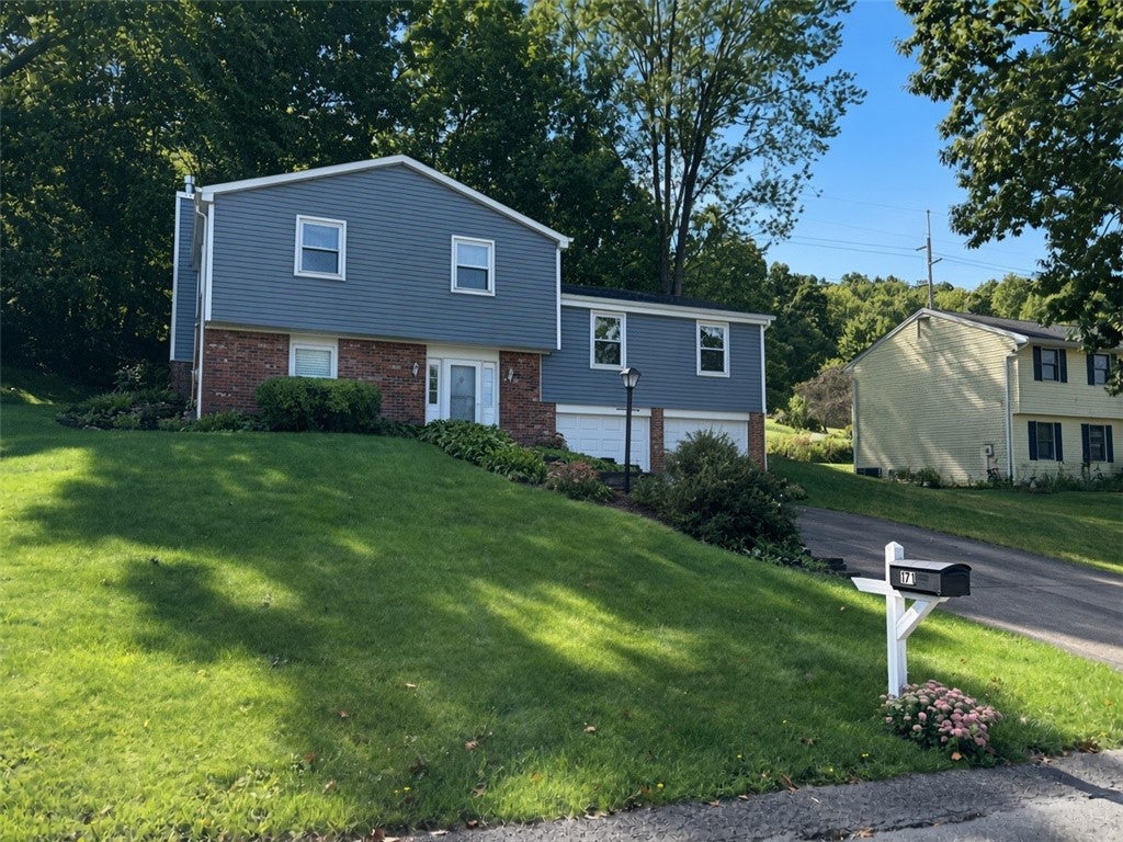 171 Oakdale Dr
