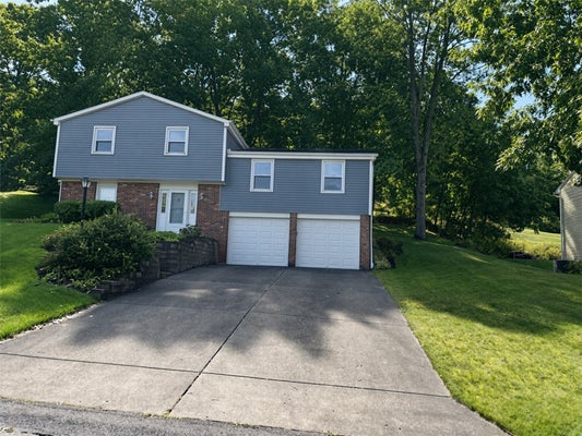 171 OAKDALE DR, ZELIENOPLE, PA 16063 - Image d0130494bb2dba2acf1dd17f27cd84dc/2974406881