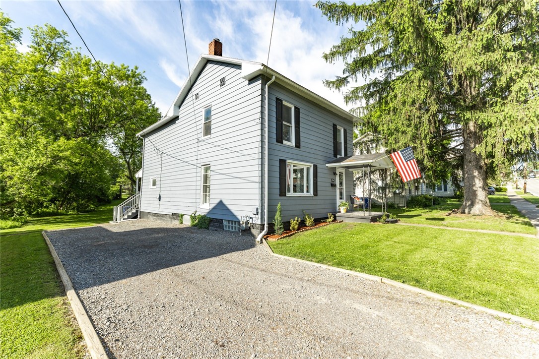 234 E Neshannock Ave