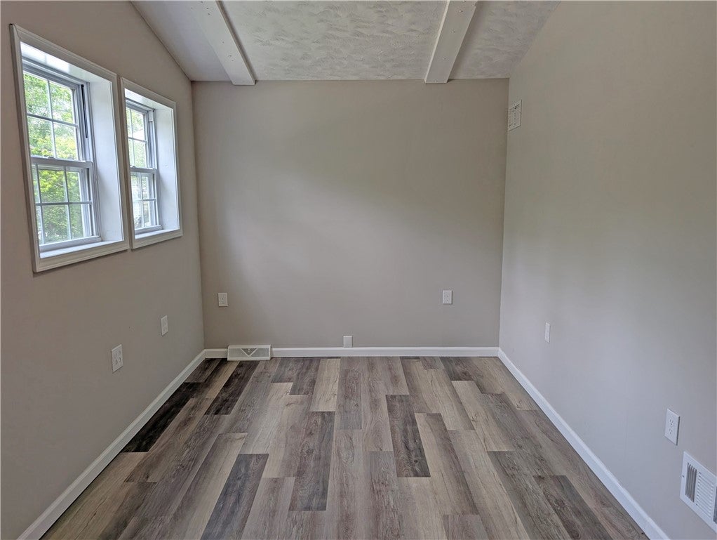 31 Augusta Ave