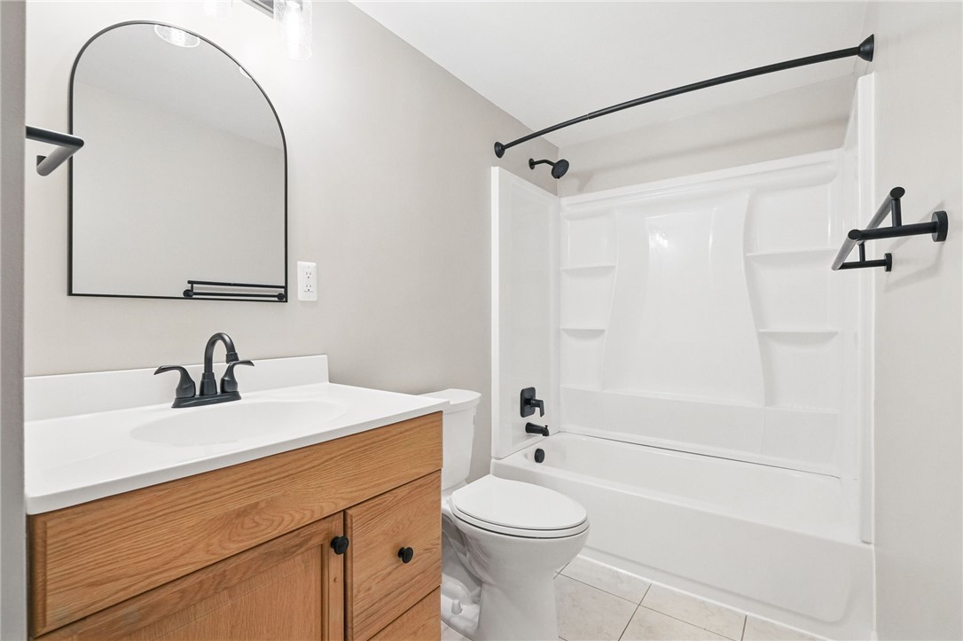 450 Limestone Dr Dr, Bethel Park, Pennsylvania image 23