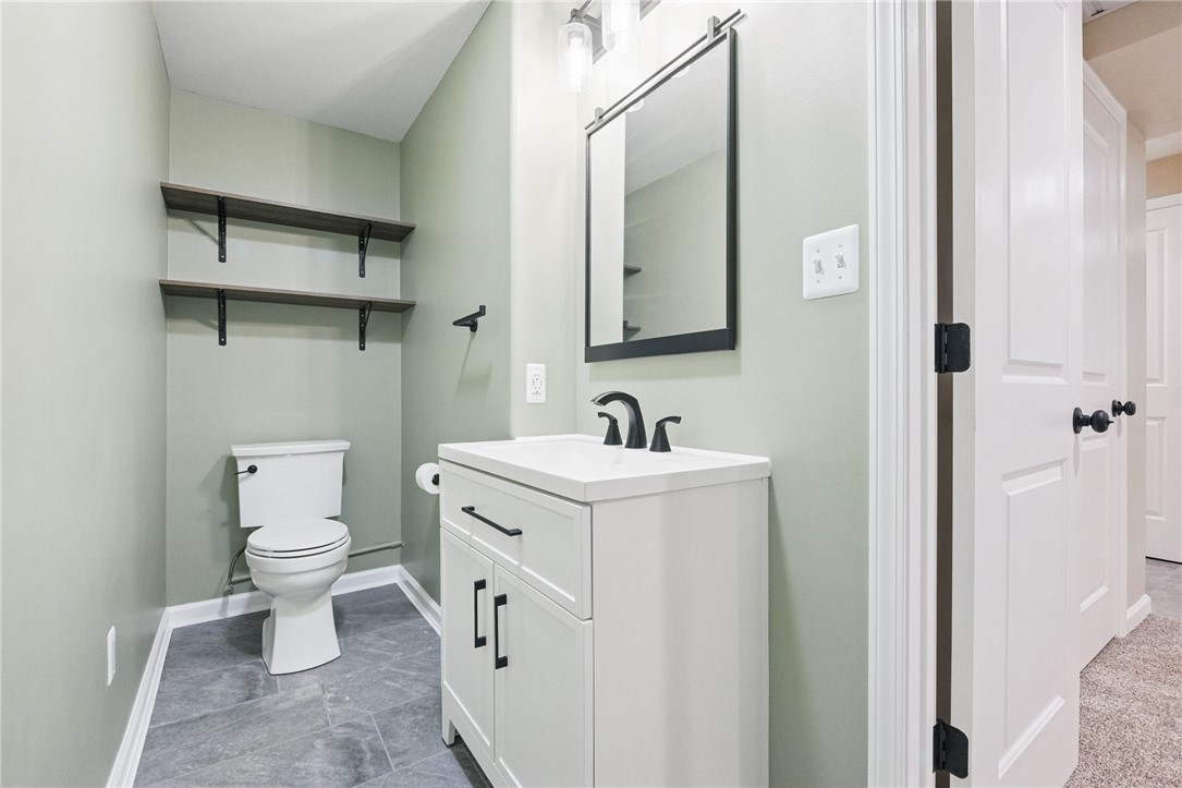 450 Limestone Dr Dr, Bethel Park, Pennsylvania image 27