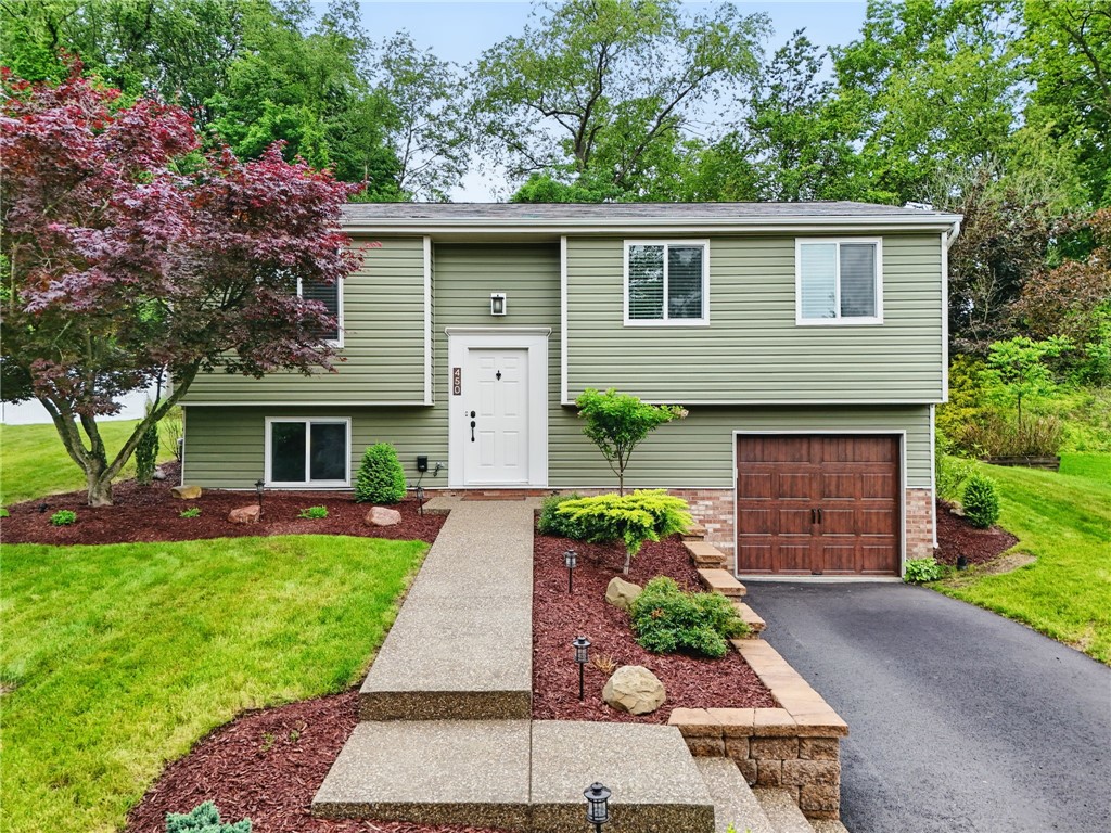 450 Limestone Dr Dr, Bethel Park, Pennsylvania image 1