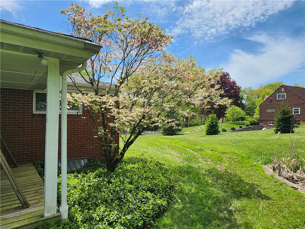 1503 Van Dr