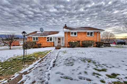 Photo of 1285 Scenic Dr, Latrobe, PA 15650 (MLS # 1735952)