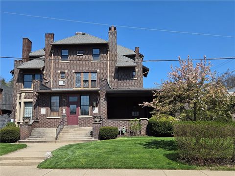 Photo of 701 4th St #2, Pittsburgh, PA 15215 (MLS # 1747547)