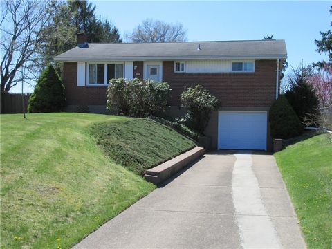 Photo of 132 Westpoint Drive, Greensburg, PA 15601 (MLS # 1751354)