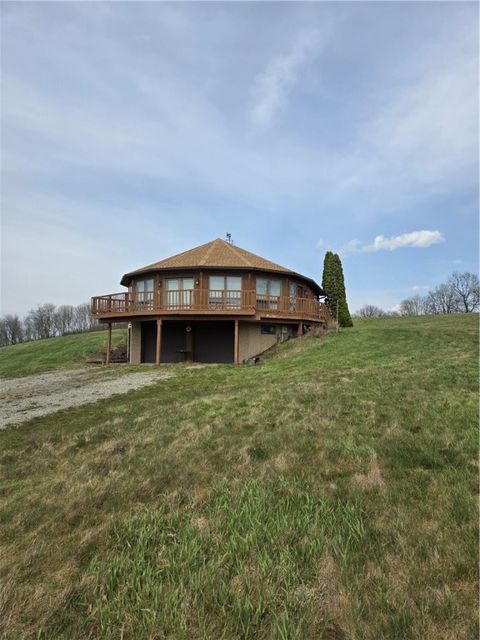 Photo of 152 Aviator Ln, Friedens, PA 15541 (MLS # 1726148)