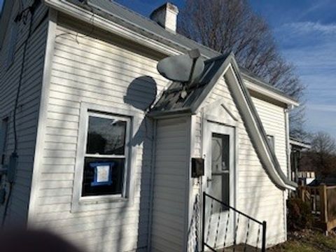 Photo of 2 Arlington Ave, Masontown, PA 15461 (MLS # 1737728)