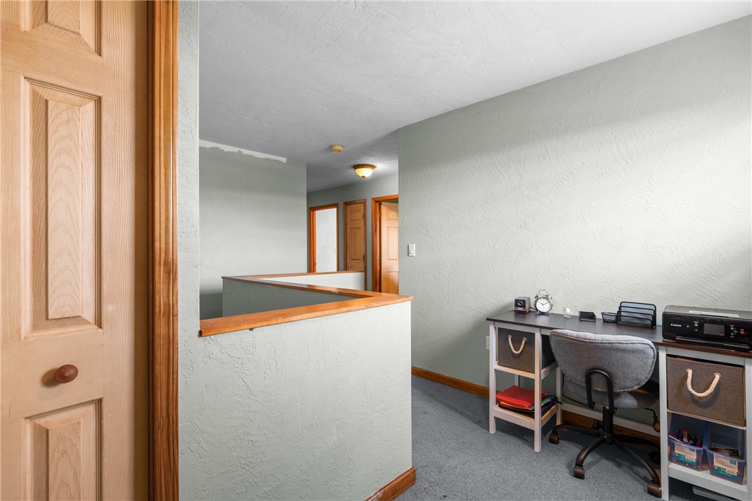 Richland School District, Pennsylvania 15904, United States, 5 Bedrooms Bedrooms, ,2 BathroomsBathrooms,Residential,Pending,48627