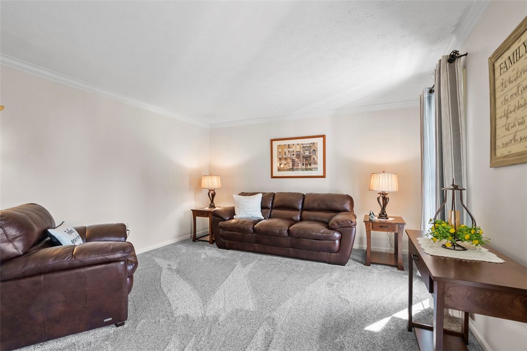 141 Elmhurst Dr