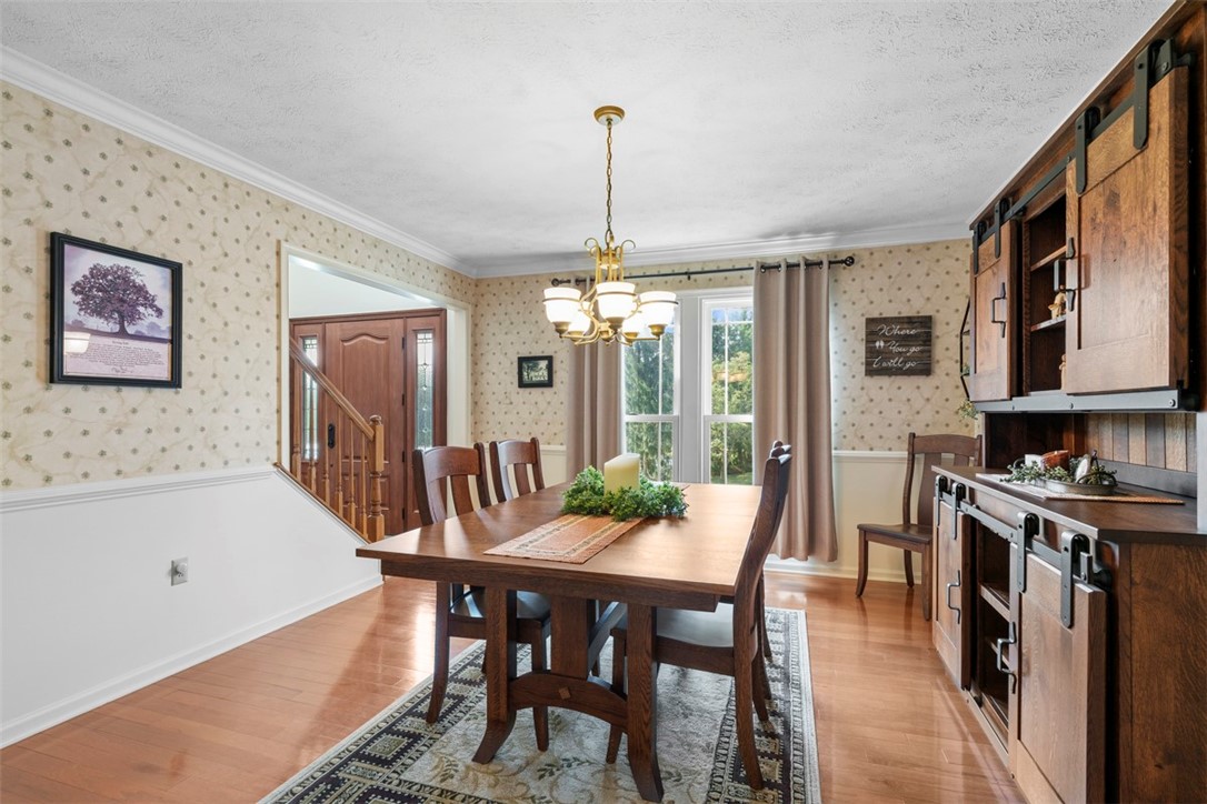 141 Elmhurst Dr