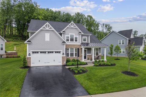 318 Crest Lane Adams Twp PA 16046