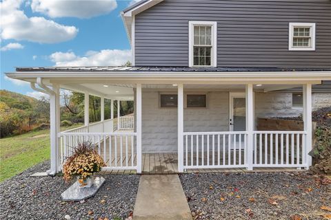 305 Queenstown Rd Perry Twp PA 16041