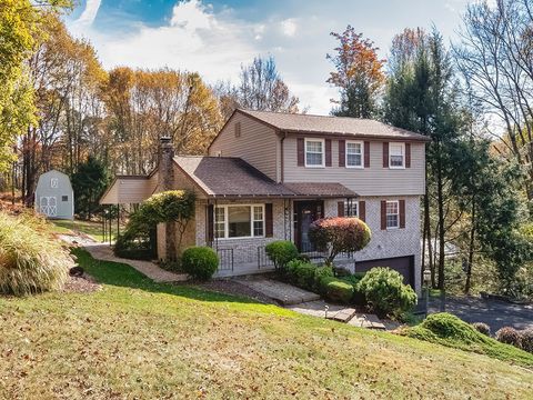 1749 Washington Road Washington Twp PA 15613