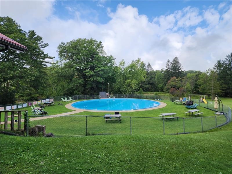 Bullskin Twp, Pennsylvania 15610, United States, ,Residential,Pending,44511