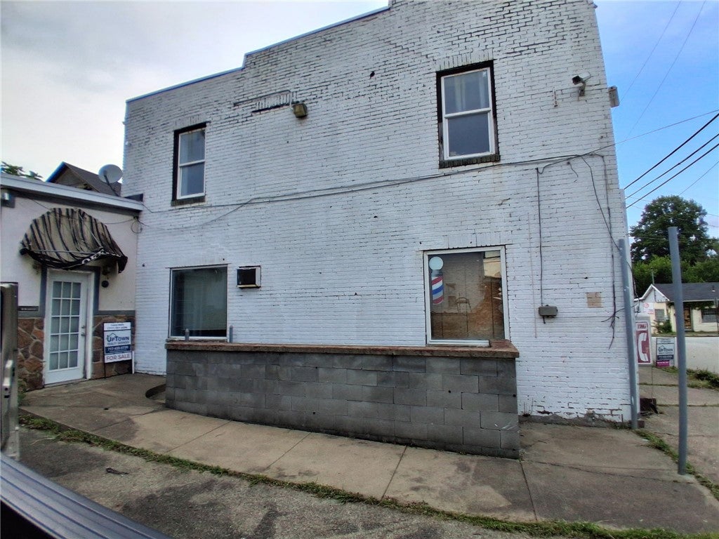 41 Searight Ave