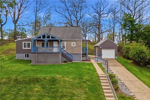 Photo of 8967 Elm St, Allison Park, PA 15101 (MLS # 1751134)